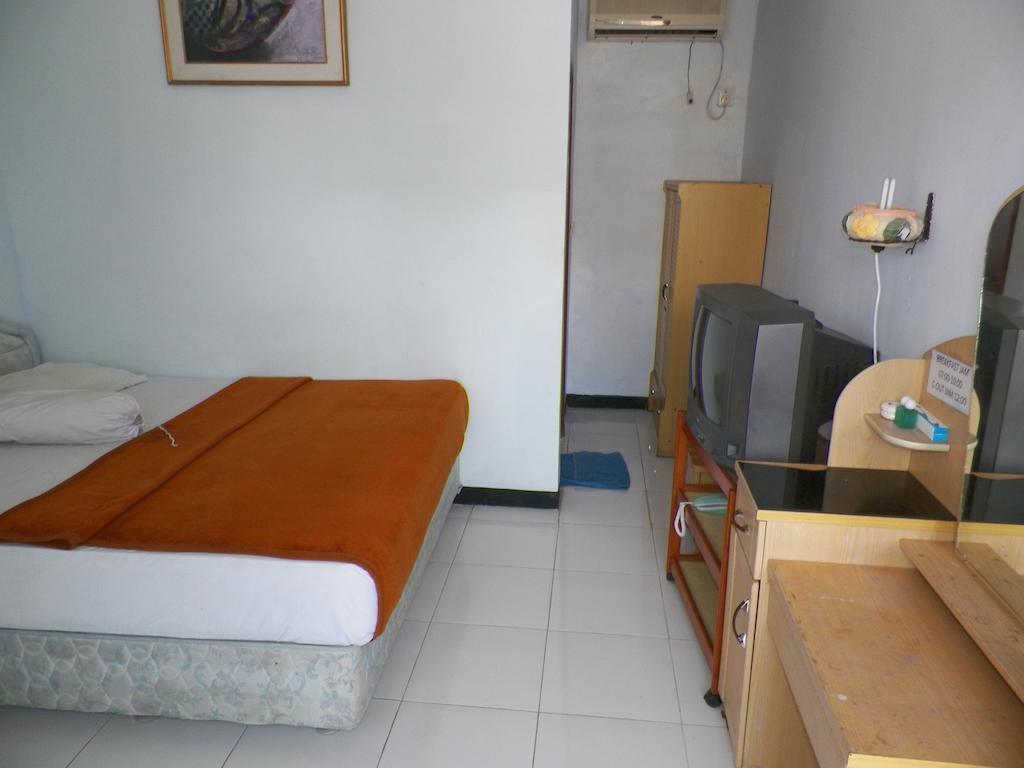 Aquarium Hotel Pangandaran Exterior foto